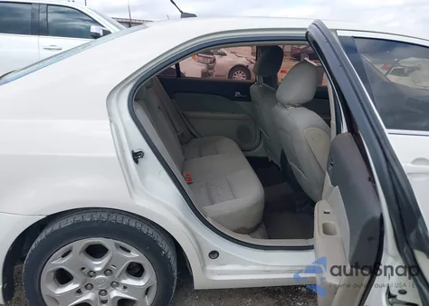 2010 Ford Fusion Se из США, поврежденный, VIN 3FAHP0HA4AR251915